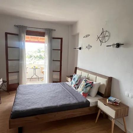 Jimmy's Гостевой дом Скиатос