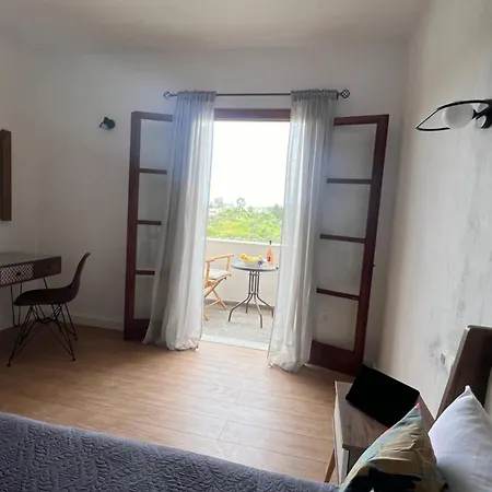 Jimmy's Guest house *