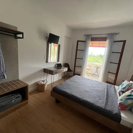 Jimmy's 3* Скиатос