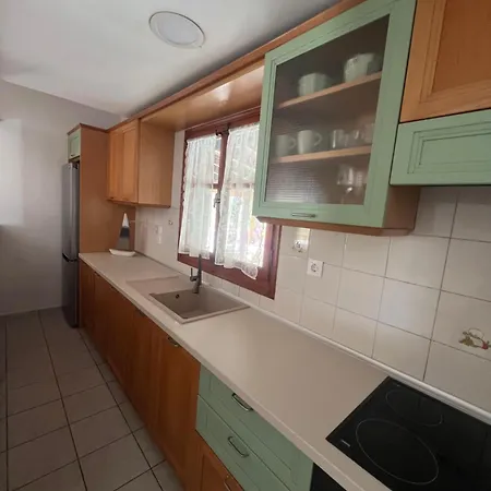 Гостевой дом Jimmy's Скиатос